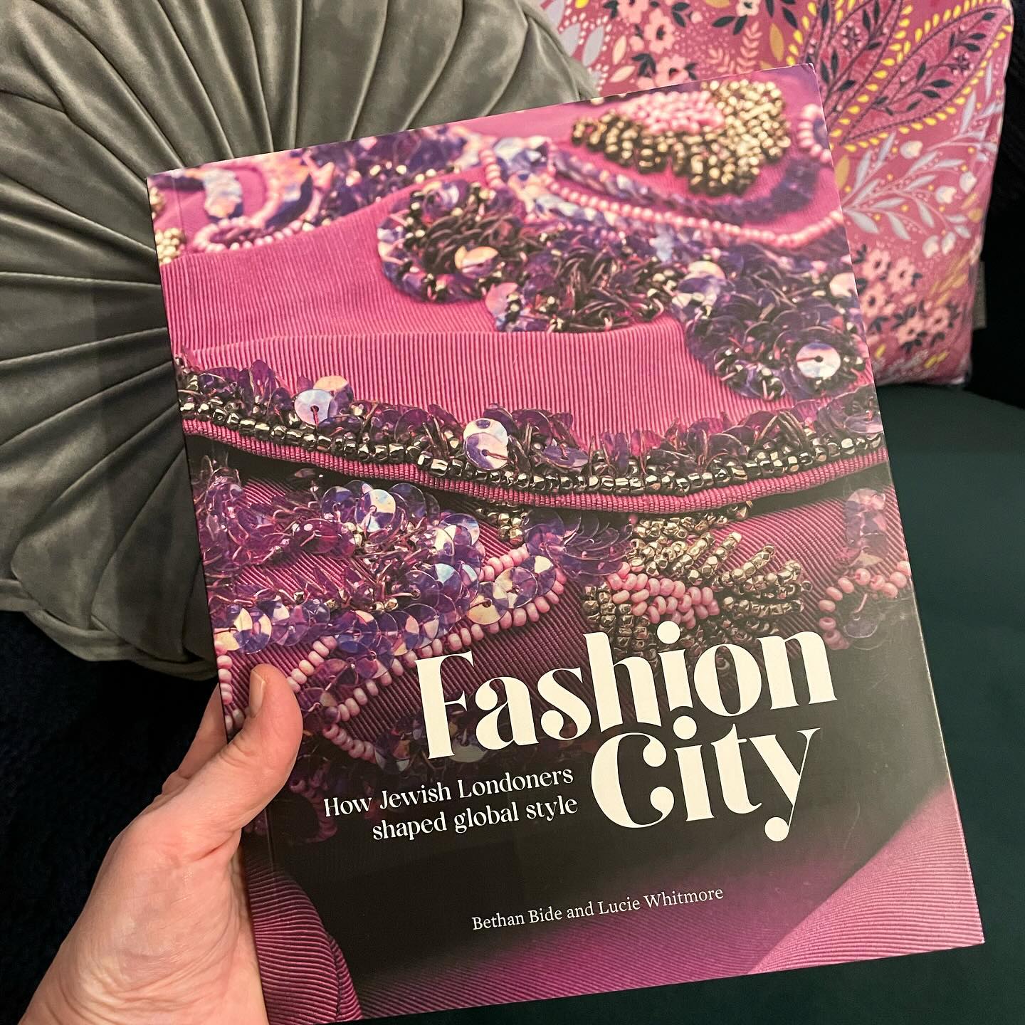 Putting together a talk on M&S underwear, with some little snippets of information from this fantastic book. Who's coming to @museumoflondon in Docklands next Thursday evening for the Late event? (Will pop the link in my bio.) It may be your last chance to hear me talk about undies because I think it's time to move on. A decade of being known as "Master of Bras" is enough. I need a new specialist subject 😁